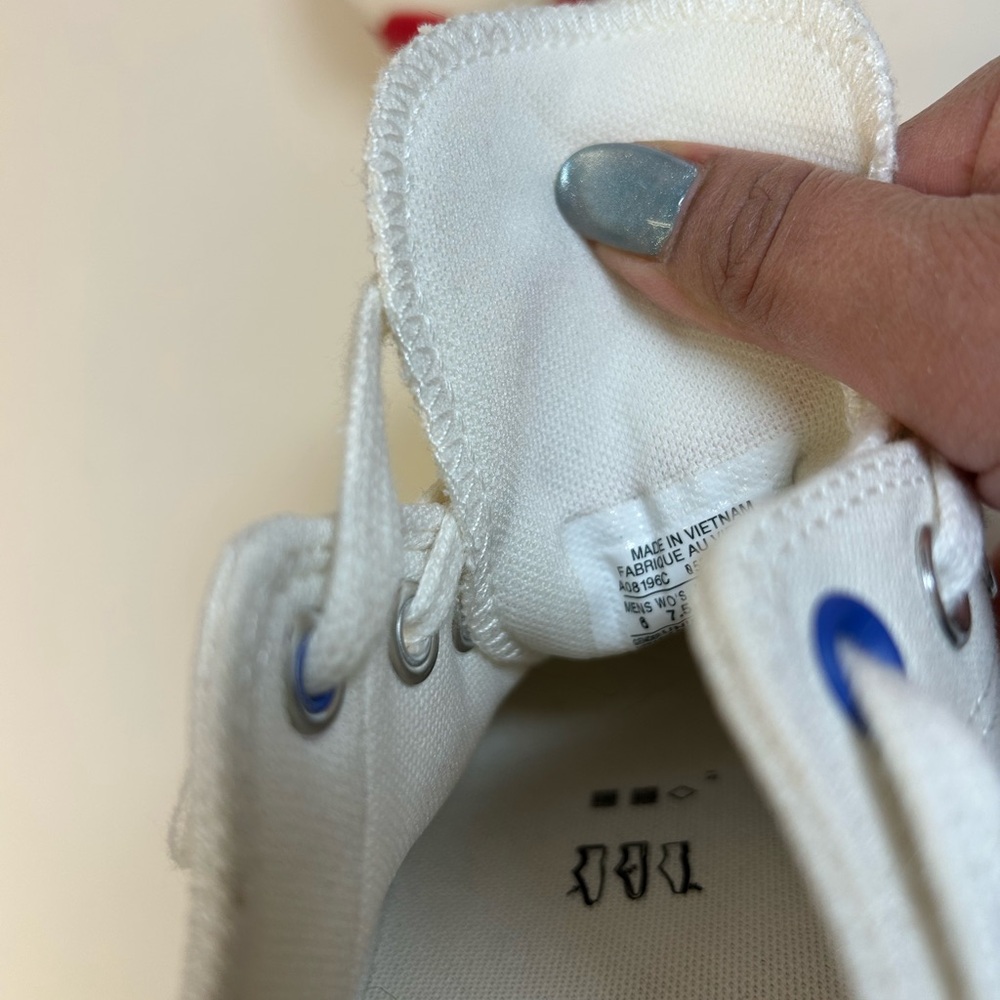 Converse Chuck Taylor White and Red Platform Sneakers - Picture 5 of 13